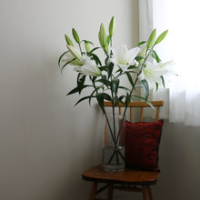 画像をギャラリービューアに読み込む, 新潟のオリエンタルユリ【発送日目安:3~5営業日】